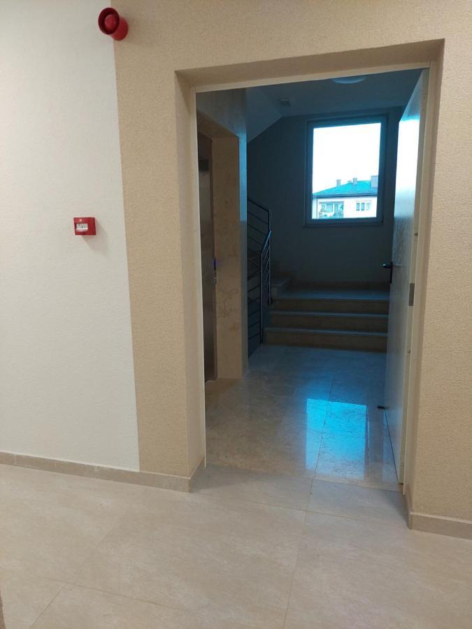 באניה לוקה Sunrise Apartments חדר תמונה